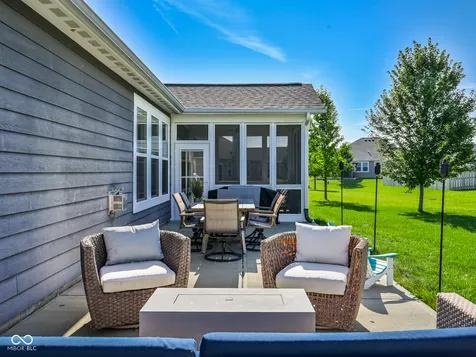 3707 Sheffield Park Westfield IN 46074