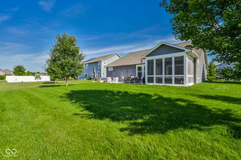 3707 Sheffield Park Westfield IN 46074