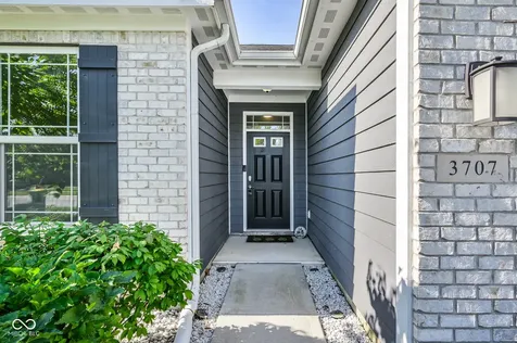 3707 Sheffield Park Westfield IN 46074