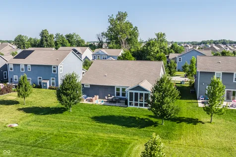 3707 Sheffield Park Westfield IN 46074