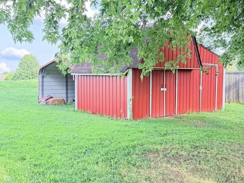 323 N Windswept Greenfield IN 46140