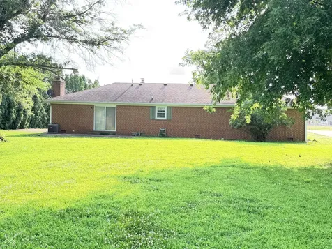 323 N Windswept Greenfield IN 46140