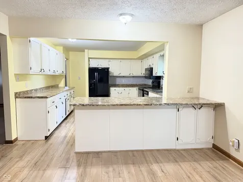 323 N Windswept Greenfield IN 46140