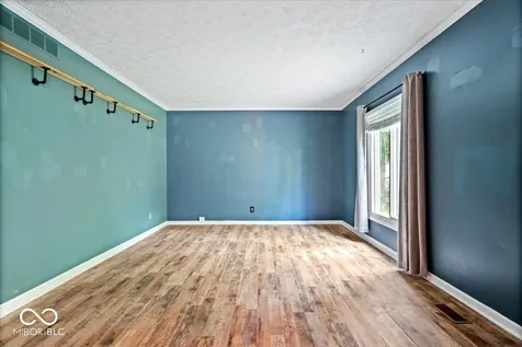 9131 Woodbridge Court Indianapolis IN 46260