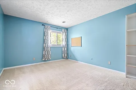 9131 Woodbridge Court Indianapolis IN 46260