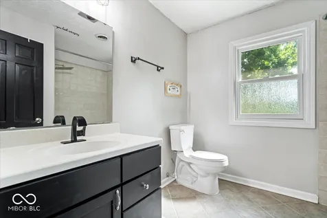 9131 Woodbridge Court Indianapolis IN 46260