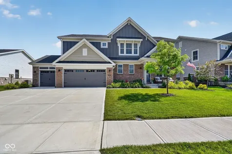 115 Oakhurst Way Westfield IN 46074