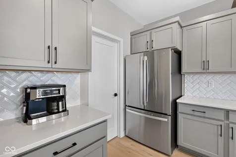 115 Oakhurst Way Westfield IN 46074
