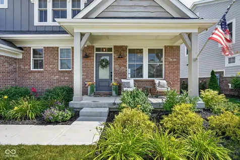 115 Oakhurst Way Westfield IN 46074