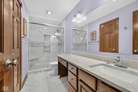 1323 Park Meadow Drive Beech Grove IN 46107