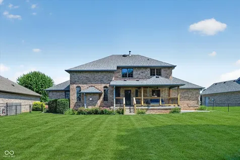 1323 Park Meadow Drive Beech Grove IN 46107