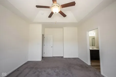 16592 Branham Drive Fishers IN 46040