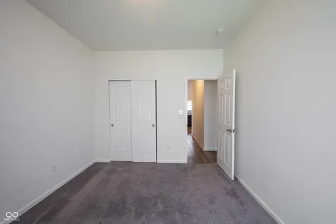 16592 Branham Drive Fishers IN 46040