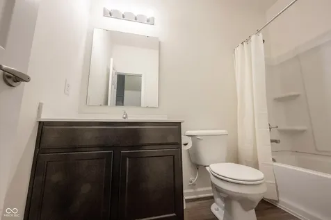 16592 Branham Drive Fishers IN 46040