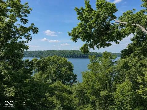 2046 E Waters Edge Drive Bloomington IN 47401