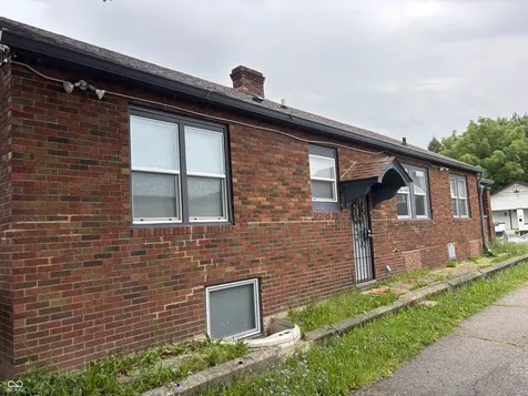 1130 E Kelly Street Indianapolis IN 46203