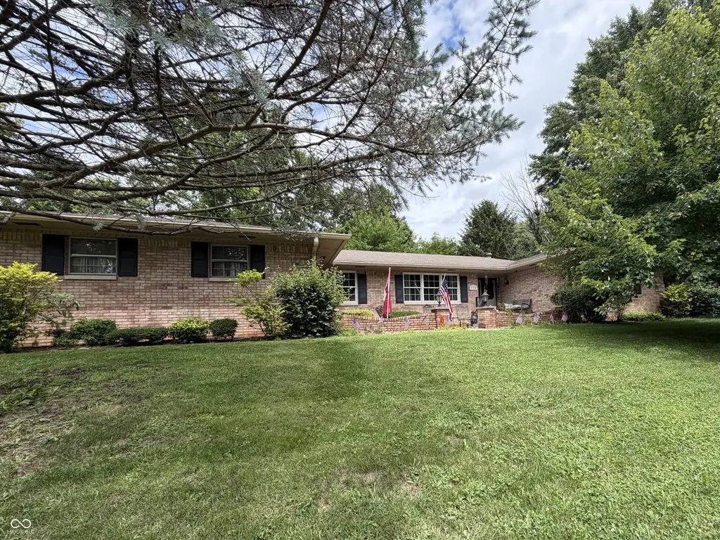 930 Mellowood Drive Indianapolis IN 46217