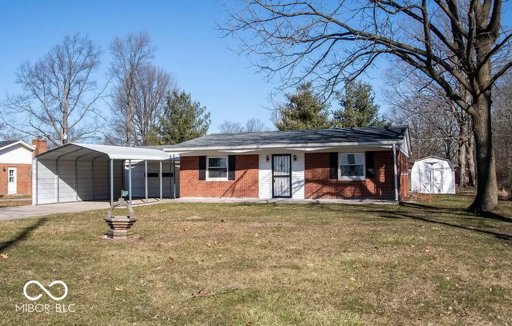 8636 E Edgewood Avenue Indianapolis IN 46239