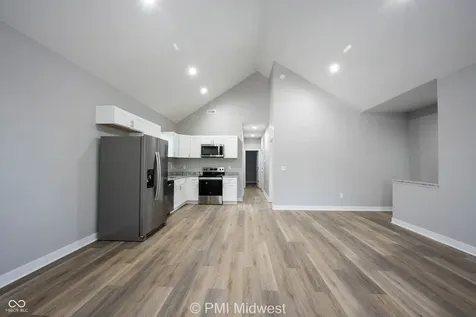 2038 E Maryland Street Indianapolis IN 46201