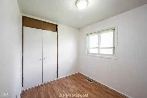 8124 E 37th Street Indianapolis IN 46226