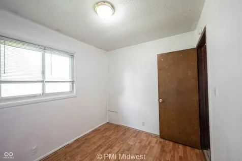 8124 E 37th Street Indianapolis IN 46226