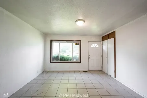 8124 E 37th Street Indianapolis IN 46226