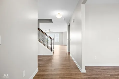 5563 Gateway East Drive Whitestown IN 46075