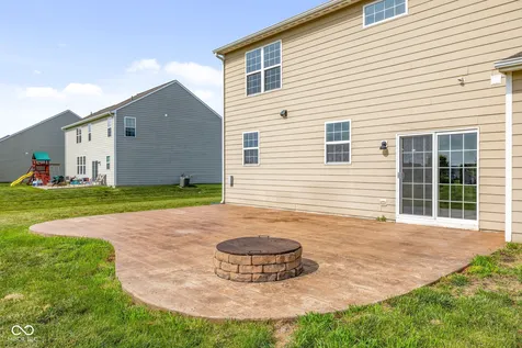 5563 Gateway East Drive Whitestown IN 46075