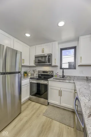 11405 Lantern Road Fishers IN 46038