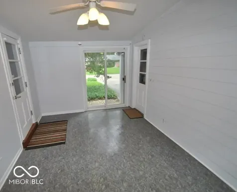 1220 Oak Ridge Drive Indianapolis IN 46220