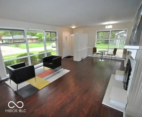 1220 Oak Ridge Drive Indianapolis IN 46220