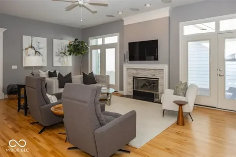 4309 Heyward Place Indianapolis IN 46240