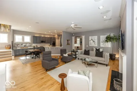 4309 Heyward Place Indianapolis IN 46240
