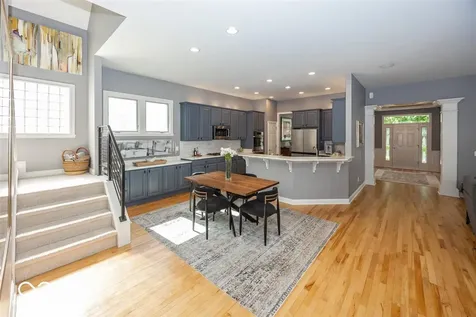 4309 Heyward Place Indianapolis IN 46240