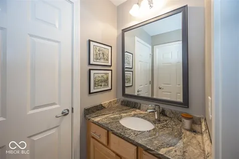4309 Heyward Place Indianapolis IN 46240