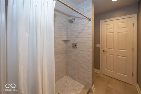 4309 Heyward Place Indianapolis IN 46240