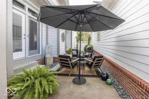 4309 Heyward Place Indianapolis IN 46240