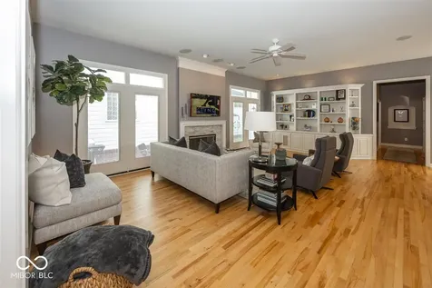 4309 Heyward Place Indianapolis IN 46240