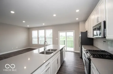7276 Zanesville Road Carmel IN 46033