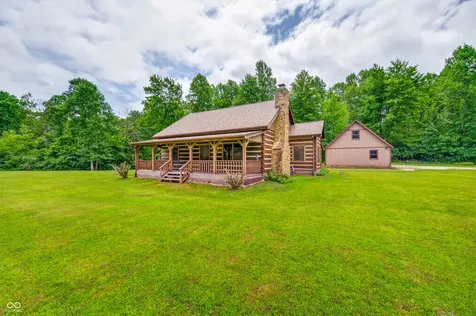 2559 Amy Lane Nashville IN 47448