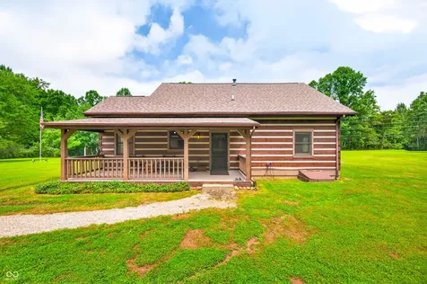 2559 Amy Lane Nashville IN 47448