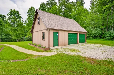 2559 Amy Lane Nashville IN 47448