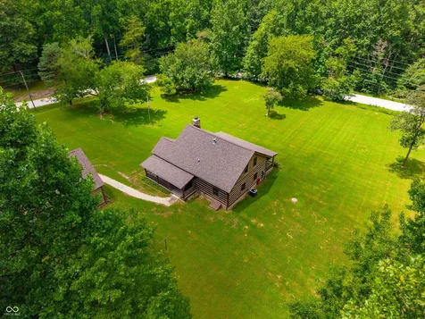 2559 Amy Lane Nashville IN 47448