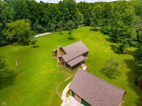 2559 Amy Lane Nashville IN 47448