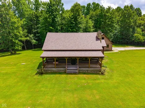 2559 Amy Lane Nashville IN 47448