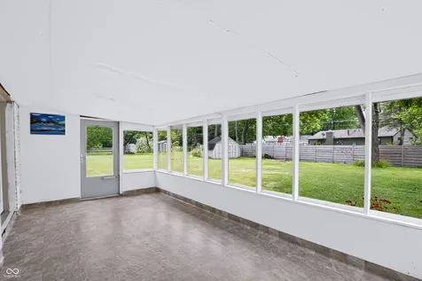 1649 W 76th Place Indianapolis IN 46260