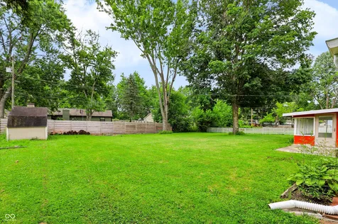 1649 W 76th Place Indianapolis IN 46260