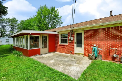 1649 W 76th Place Indianapolis IN 46260