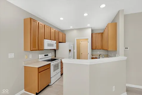 4132 Much Marcle Drive Zionsville IN 46077
