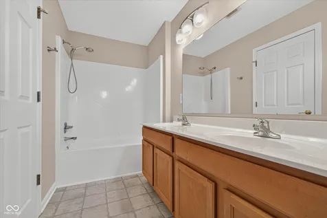 4132 Much Marcle Drive Zionsville IN 46077